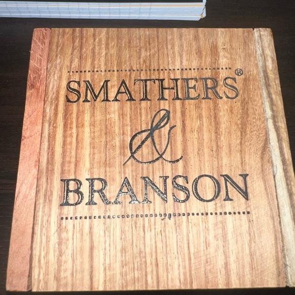 Smathers & Branson X Vineyard Vines size 32 belt